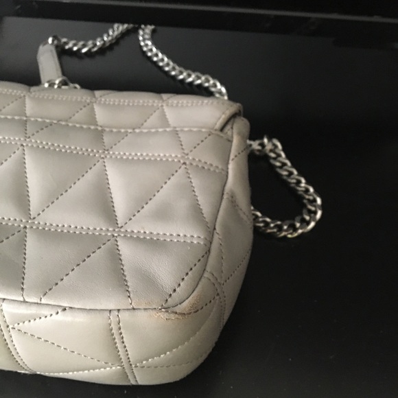 Small Michael Kors Quilted Handbag - Picture 12 of 13